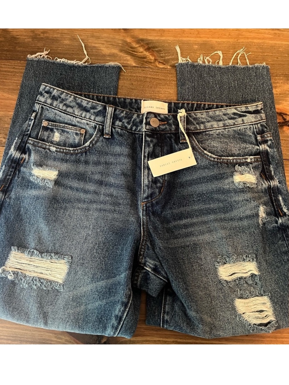 Women’s Buckle Jeans Gilded Intent Jeans Distressed, Size 30, High Rise, NWT